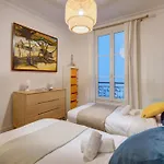 Bnbnova - 3Br - Arc De Triomphe & Theatre Marigny