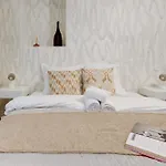 Bnbnova - 3Br - Arc De Triomphe & Theatre Marigny