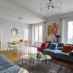 Bnbnova - 3Br - Arc De Triomphe & Theatre Marigny